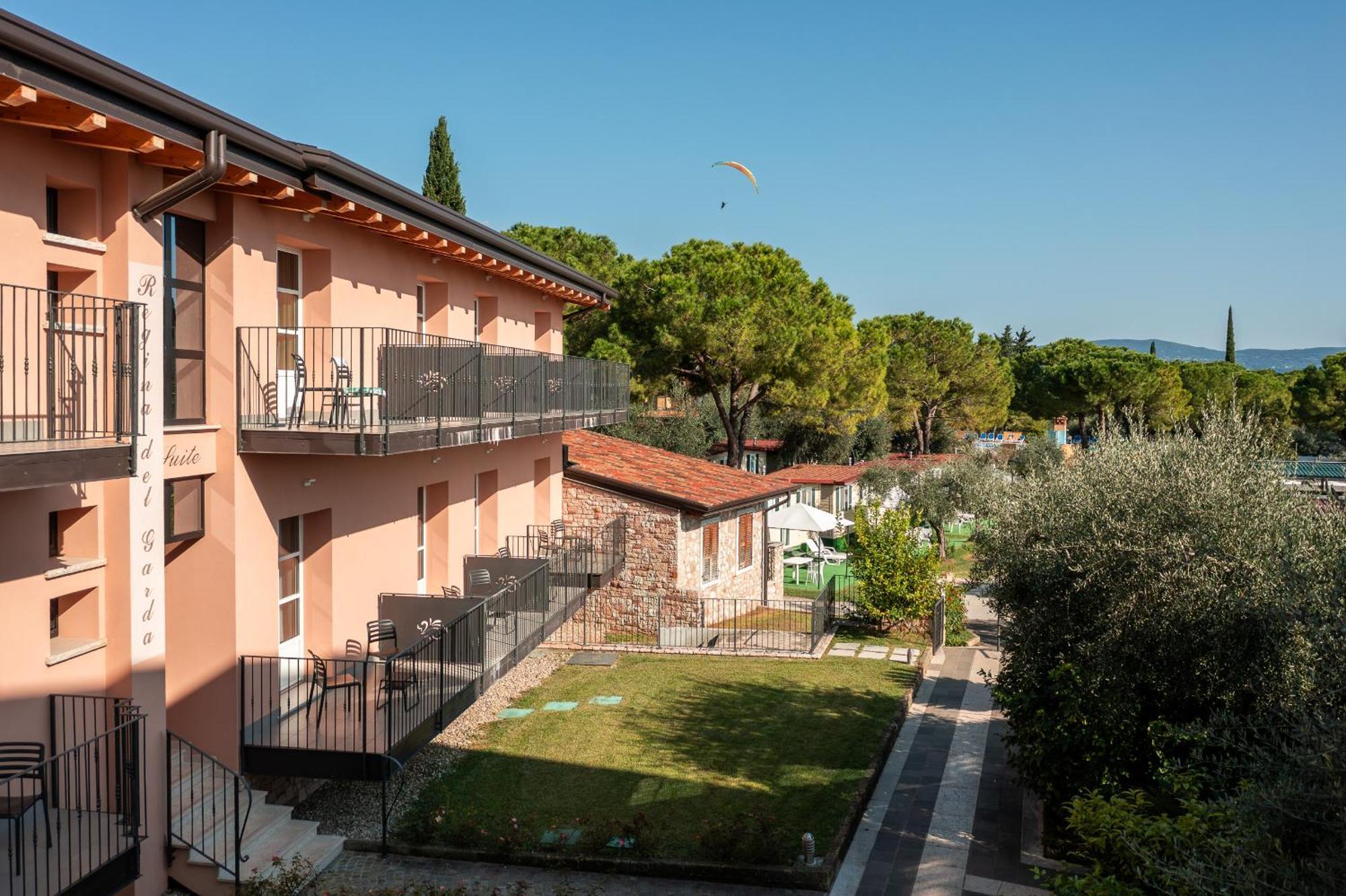 Regina Del Garda Suite Toscolano Maderno Exterior photo